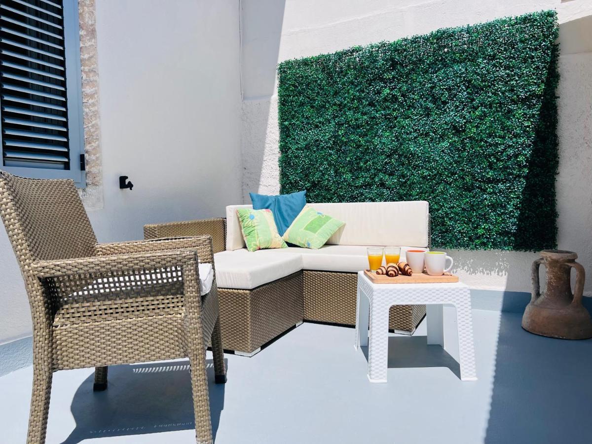 Apartment For Special Getaway Rose Πούλα Εξωτερικό φωτογραφία