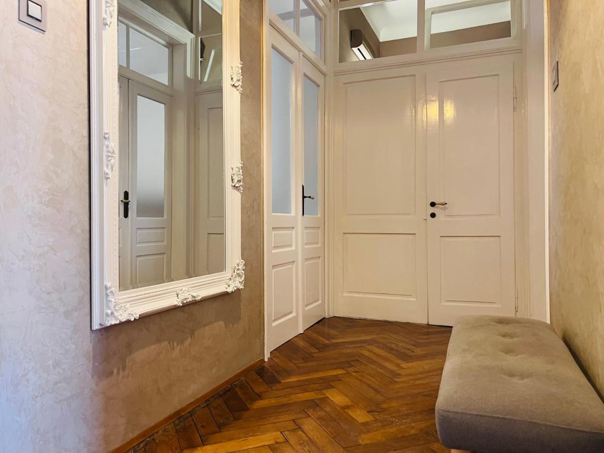 Apartment For Special Getaway Rose Πούλα Εξωτερικό φωτογραφία