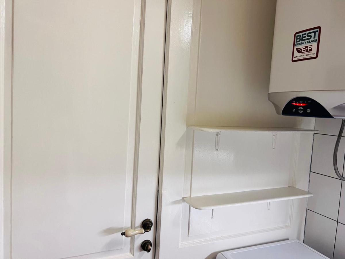 Apartment For Special Getaway Rose Πούλα Εξωτερικό φωτογραφία