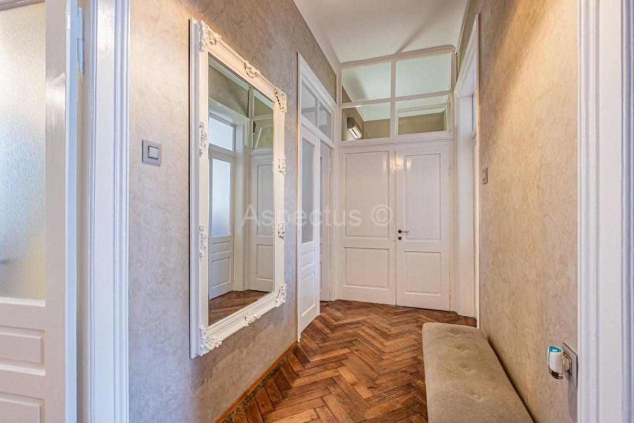Apartment For Special Getaway Rose Πούλα Εξωτερικό φωτογραφία